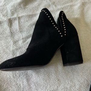 Steve Madden studded suede bootie size 8M